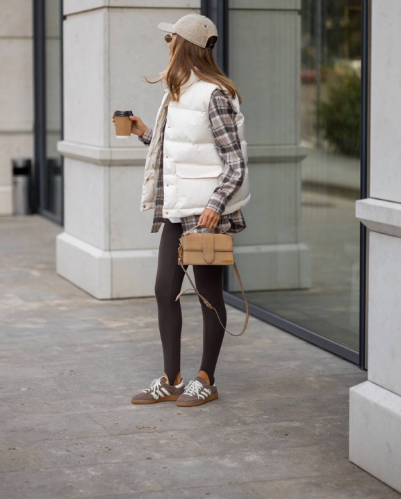 96 Жилетка пухова в стилі Dior